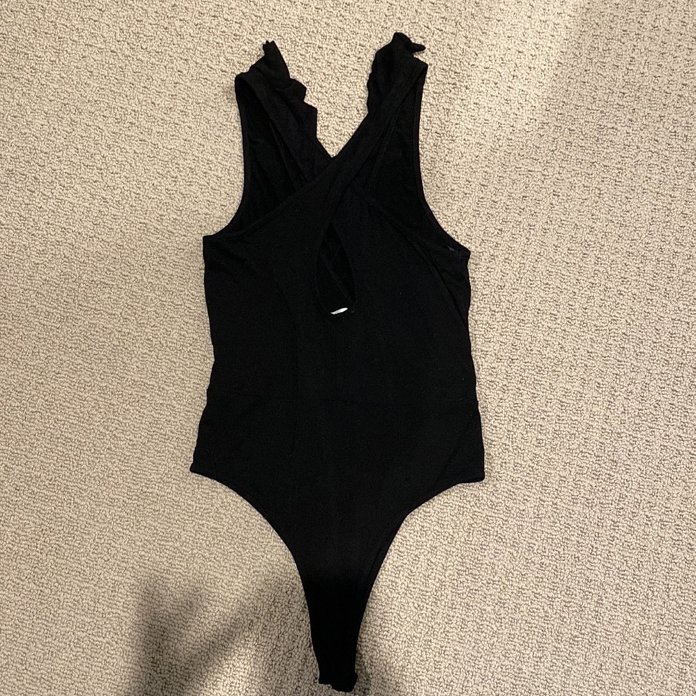 Superdown Ruffle Bodysuit - Picture 4 of 5
